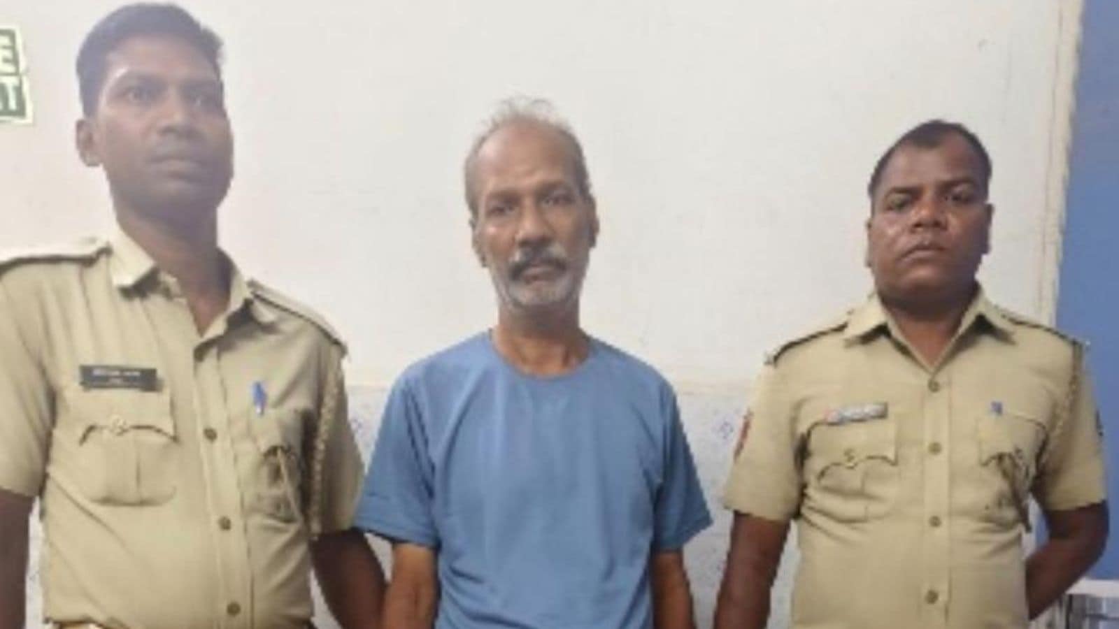 Bhubaneswar man slits wife’s throat, meets daughter before turning himself in | India News - The Indian Express